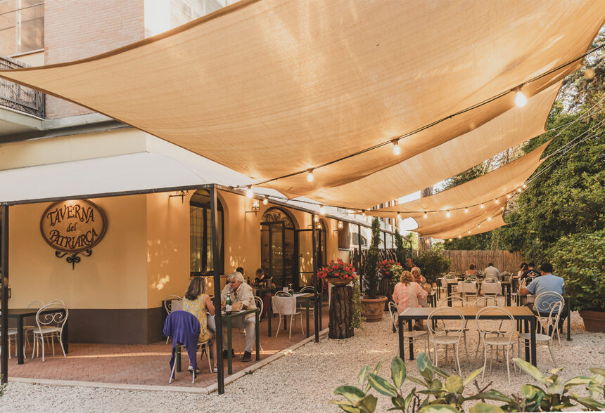 Taverna-3